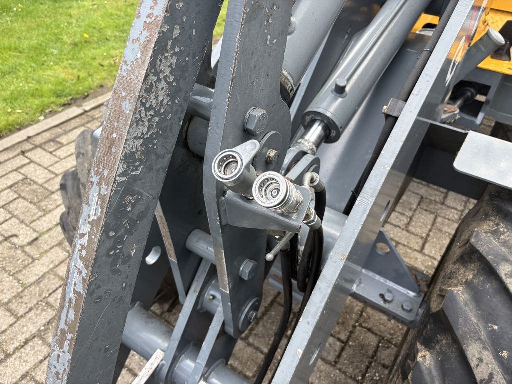 Giant V4501 kinklader