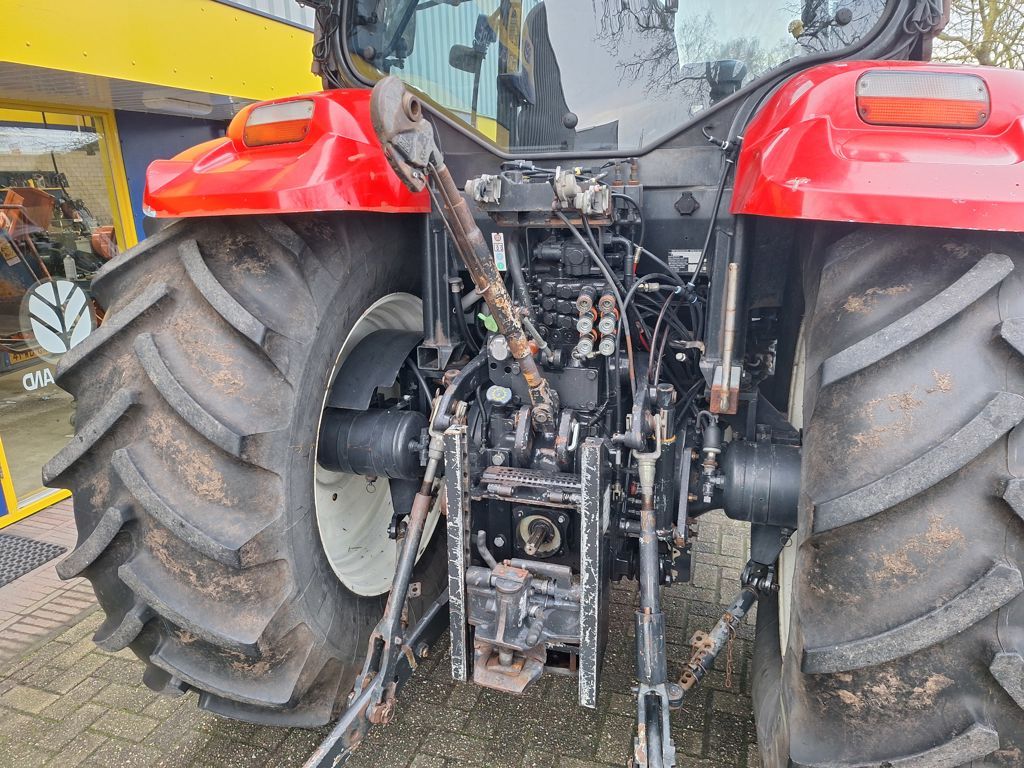 New Holland TS130A