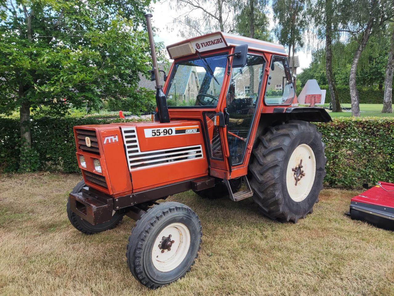 FIAT tractor (type 55-90 (4.520 uur)) compleet met machines