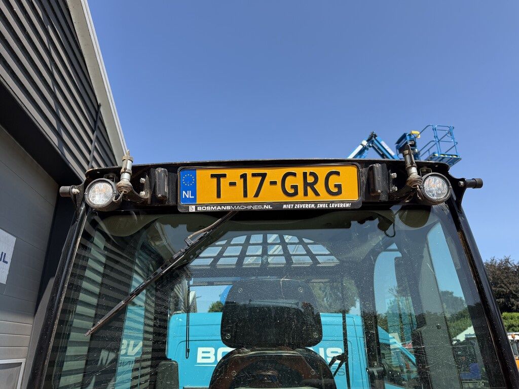 Giant G5000 shovel 2025