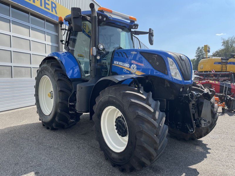 New Holland T7.270 Auto Command SideWinder II (Stage V)