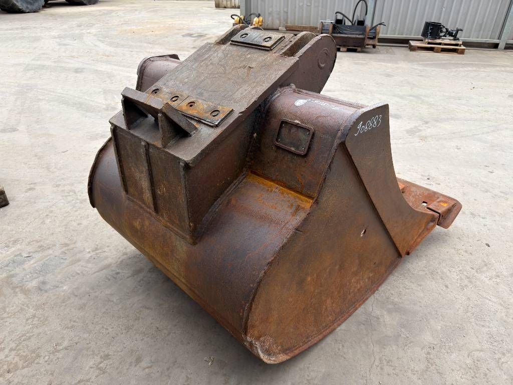 BMT Baumaschinen SW3