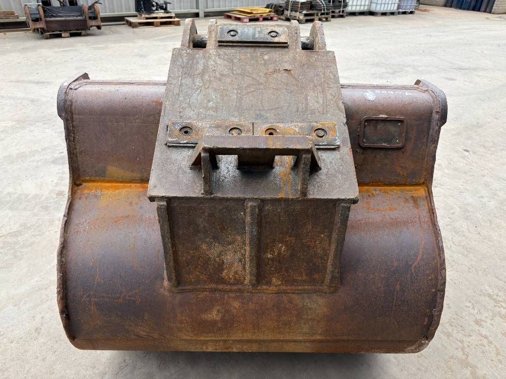 BMT Baumaschinen SW3