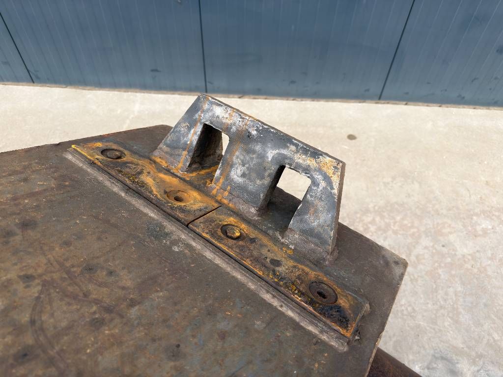 BMT Baumaschinen SW3