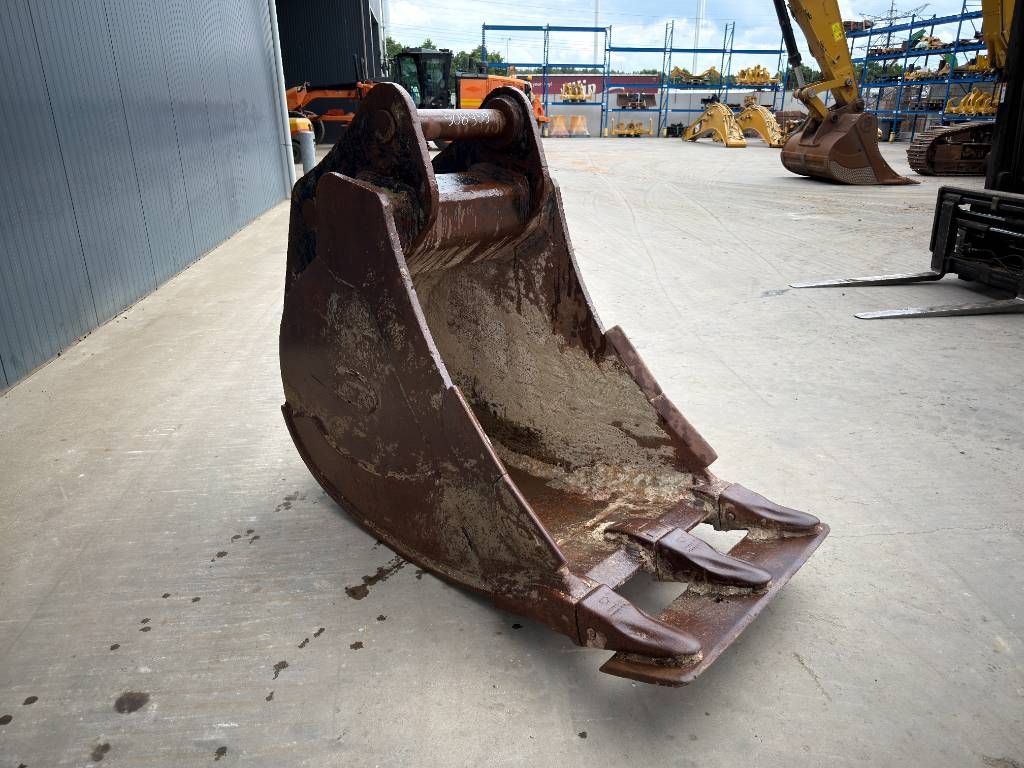 Miller EC290 / EC300 Geith