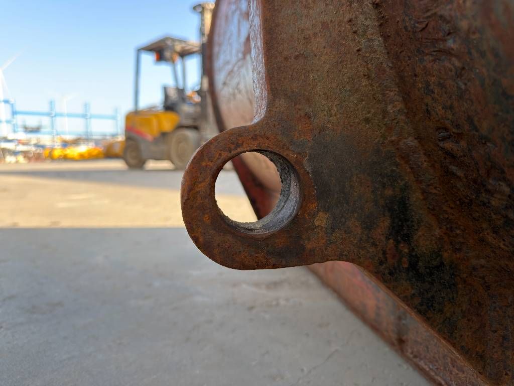 Volvo ISO / L50 / Caterpillar 918