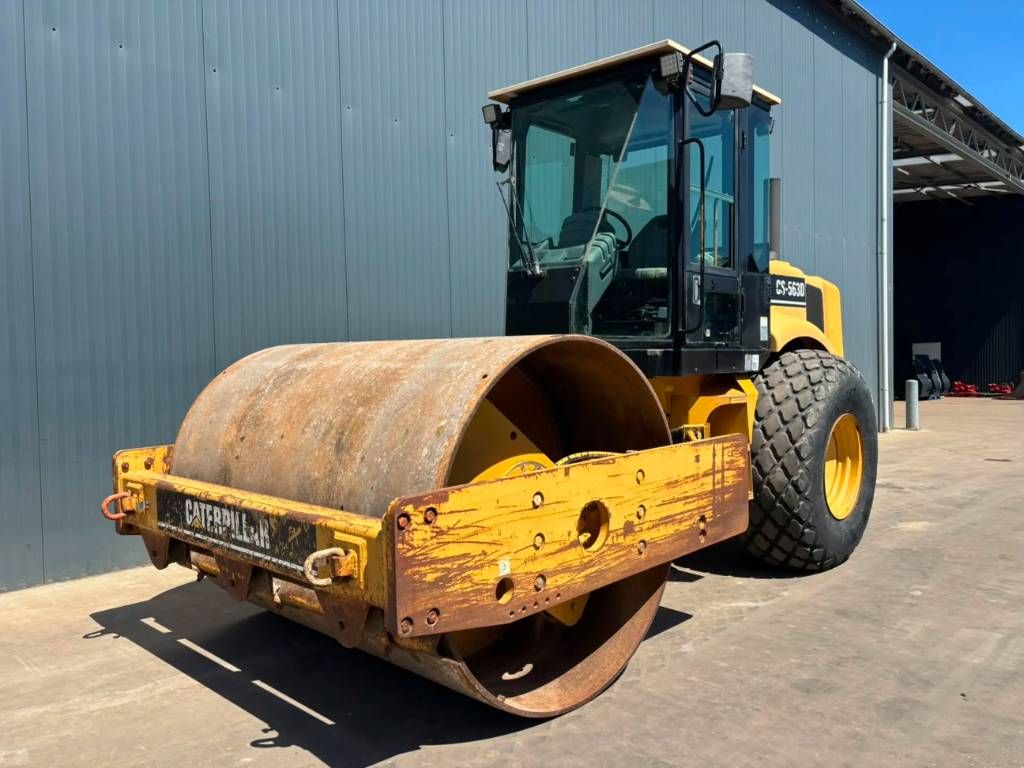 CAT CS563D