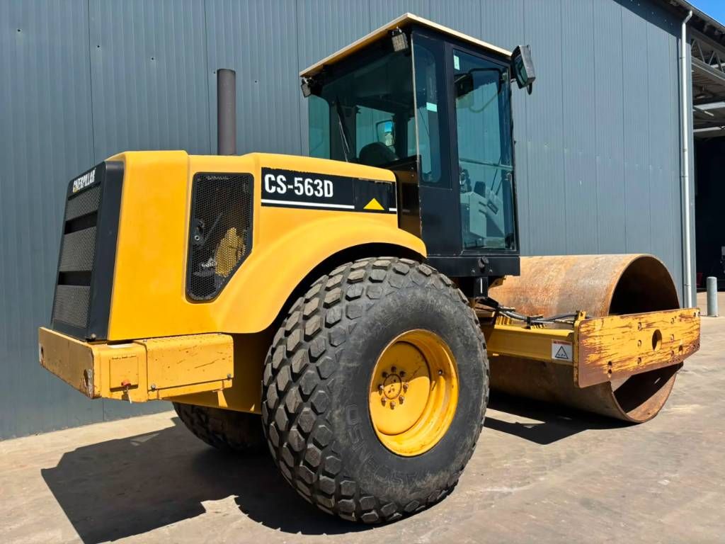 CAT CS563D