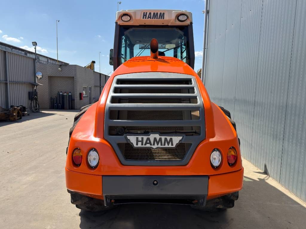 Hamm H16i