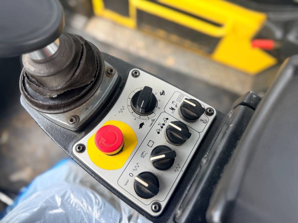 Bomag BW161AD-5