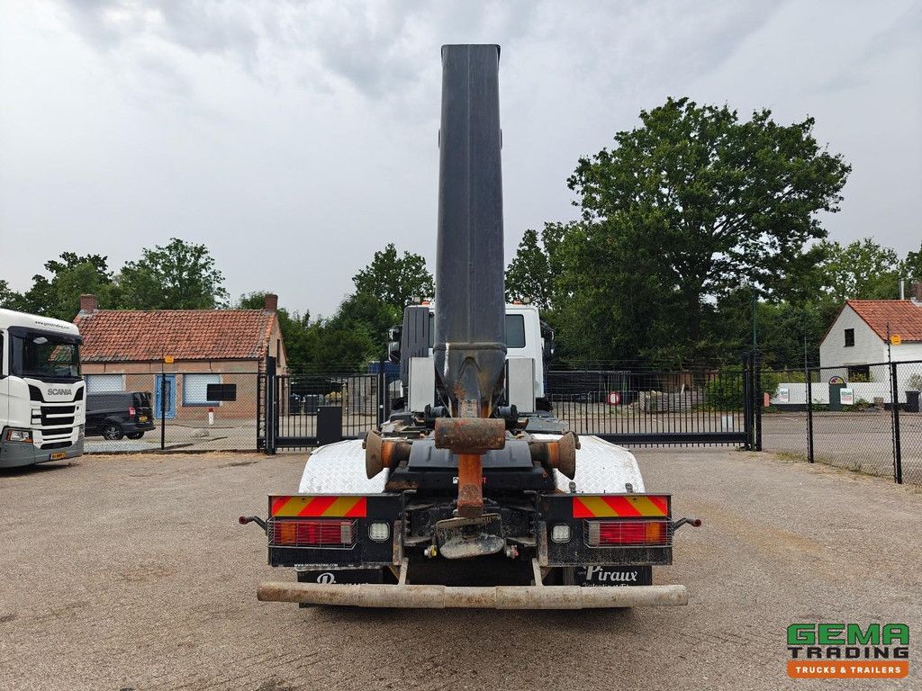 Iveco Trakker 450 Tageskabine 6x4 Euro 6A – Vollblattfederung – Hiab 21T Hakenliftsystem – Radnabenuntersetzung – Belgische Zulassung
