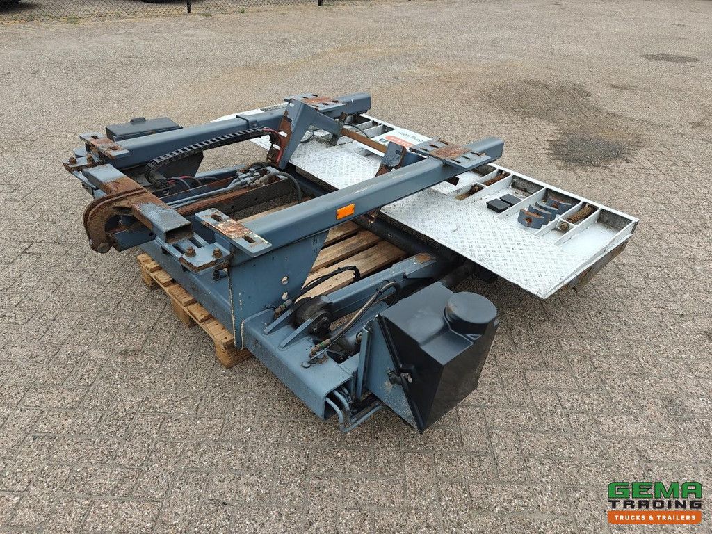 AMA 25 UH Folding Flap - 2500 KG - CE - 170cm LONG - 245cm Wide
