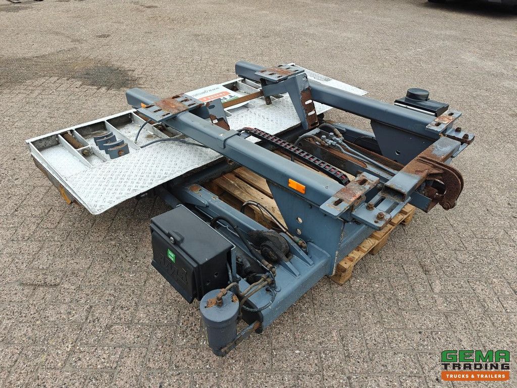 AMA 25 UH Folding Flap - 2500 KG - CE - 170cm LONG - 245cm Wide