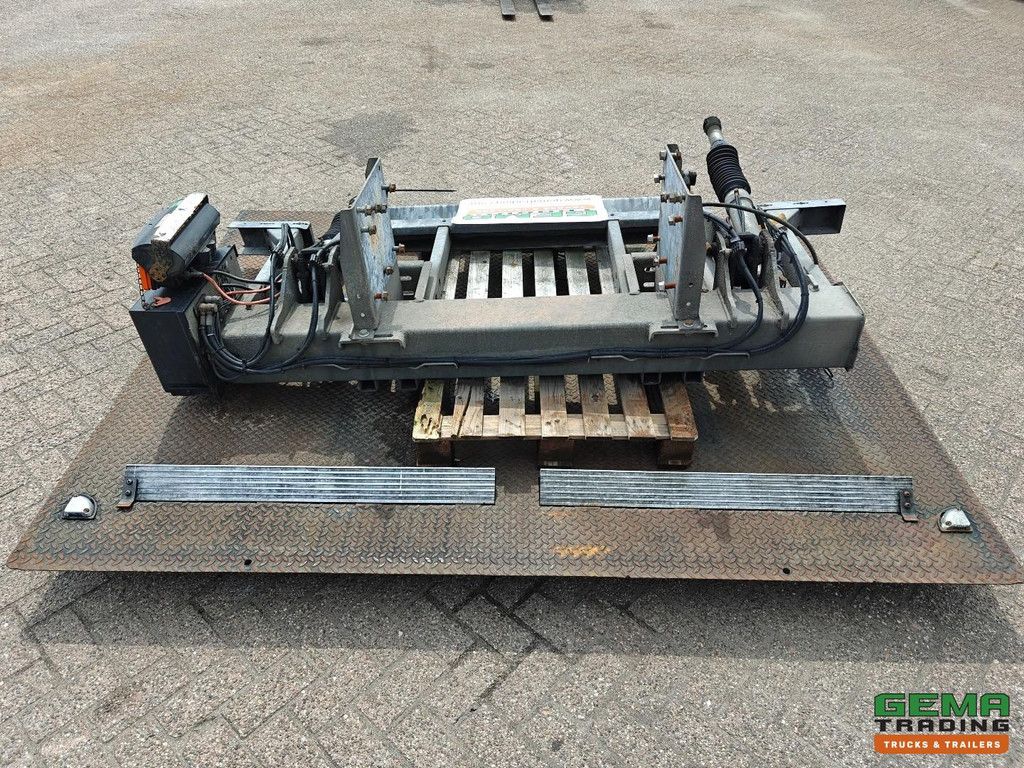 Dhollandia DHLM.30 Rear Closing Valve - 2000KG - 2 Meters Long - 2.5 Meters Wide - CE