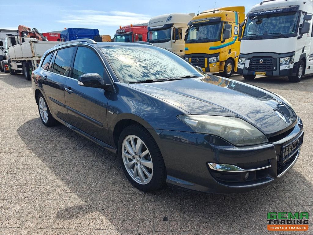 Renault Laguna 4x2 Euro 5 – 5 Sitze – Schaltgetriebe (6-Gang) – Navigationssystem – Leichtmetallfelgen – Belgische Zulassung