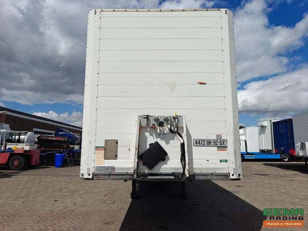 Schmitz SKO 24 13.6m GeïsoleerdBox - SAF Assen - 2 LiftAssen - SchijfRemmen - Gegalvaniseerd Chassis
