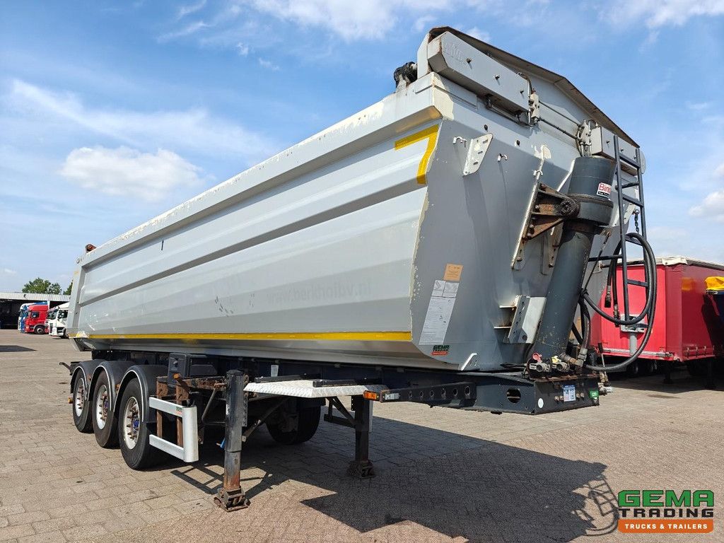 Wielton NW-3 28,3 m³ - Staal/Staal - Hyva AfdekKleppen - Wabco SmartBoard - SAF schijfrem - LiftAs - APK 04/2027