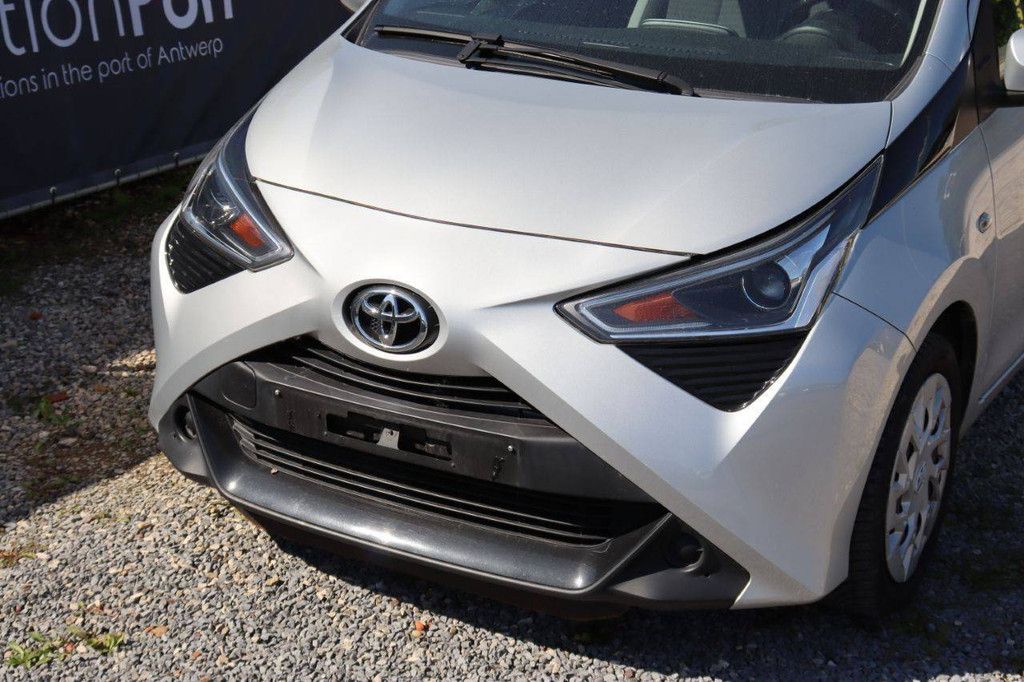 Pkw Toyota Aygo Benzin 72 PS 2020 (Marge)