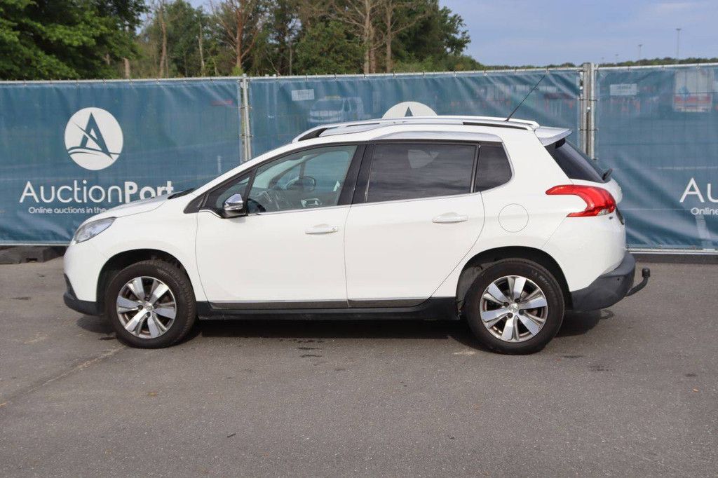 Peugeot SUV 2008 Benzin 110 PS 2016 (Margin)
