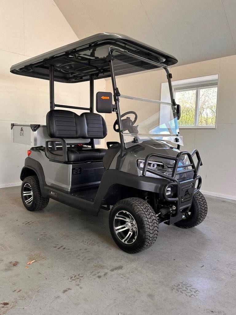 Golfkar OX ZG2L Elektrisch 2022 Met Nieuw Accupakket
