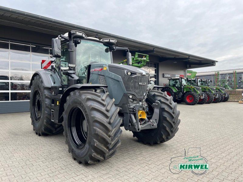 Fendt 832 Vario Gen5