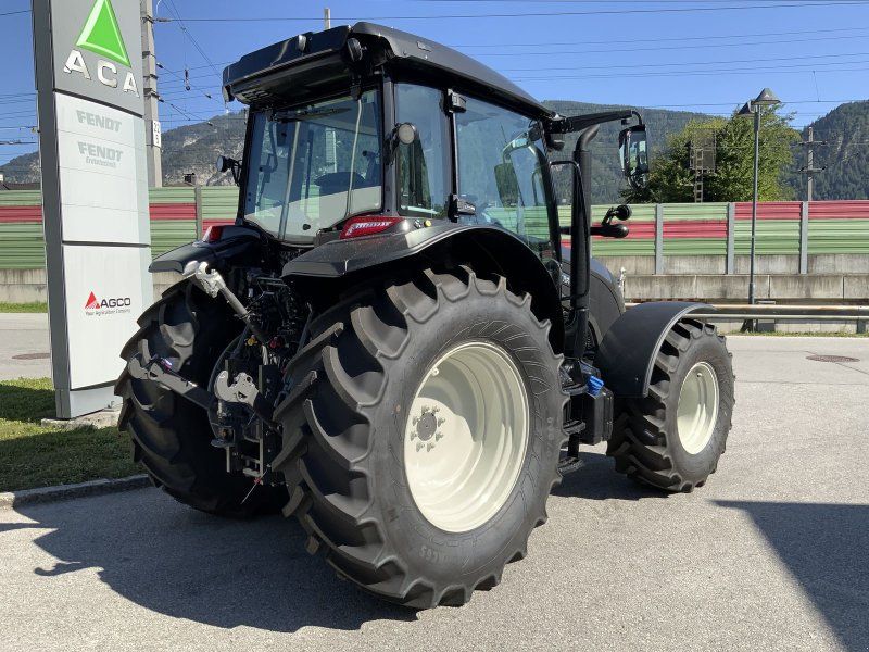 Valtra A 115