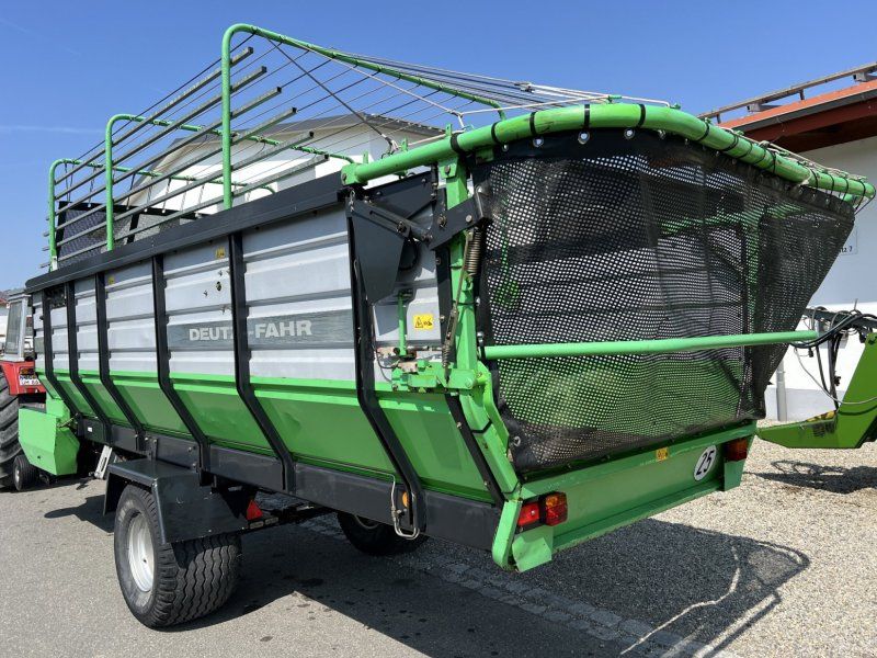 Deutz-Fahr K 7.36 Ladewagen mit einer guten Ausstattung