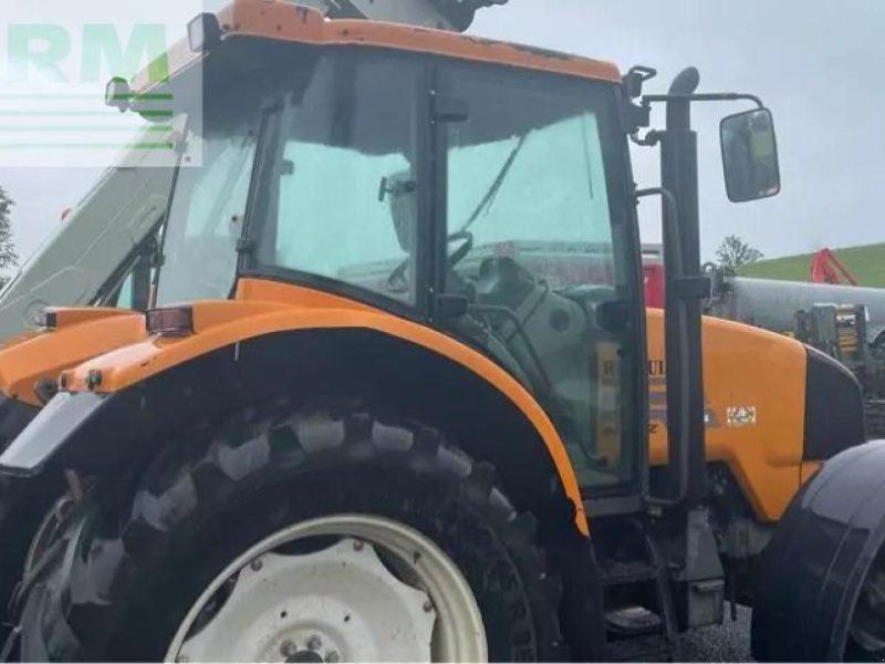 Renault ares 610 rz