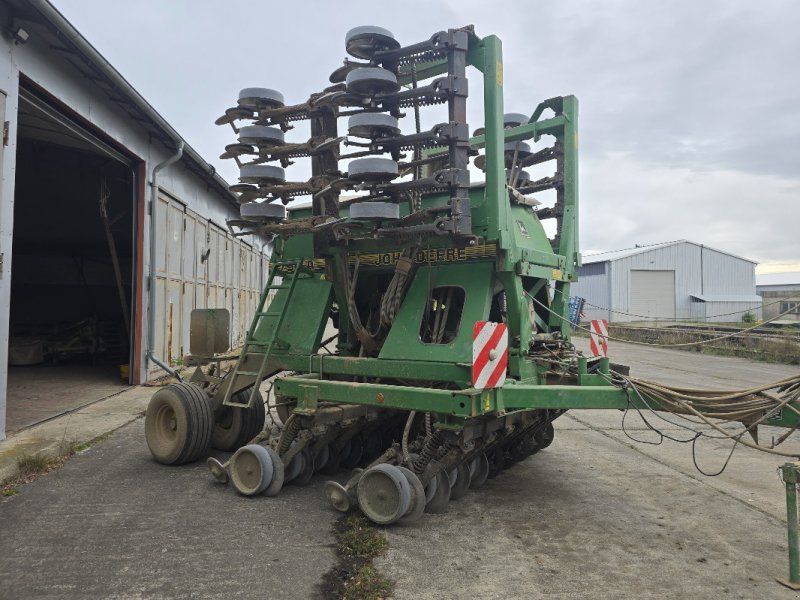 John Deere 750 A