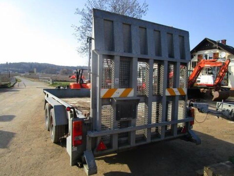Schwarzmüller Tandem mit 8 Ton. NL mit Rampe