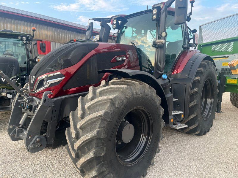 Valtra Q305