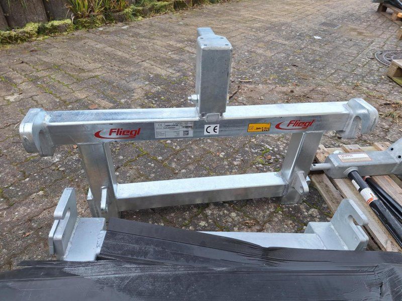 Fliegl adapter f. Dreipunktgeräte FLAFLM000000V