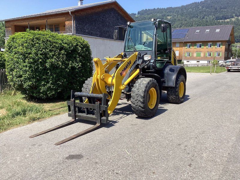 Komatsu WA 100