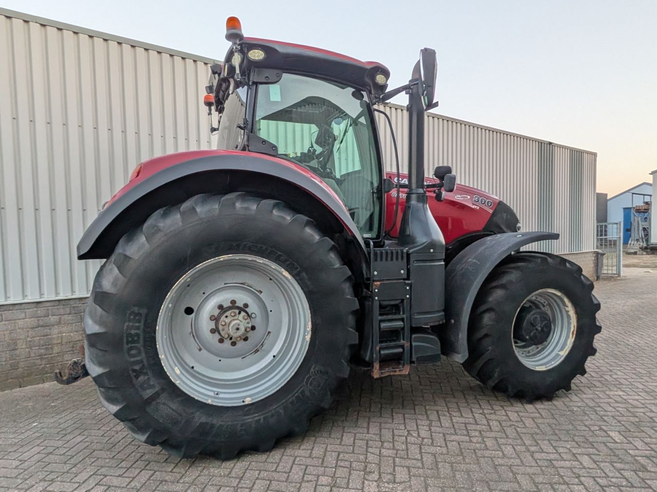 Case IH Optum 300 CVX afs