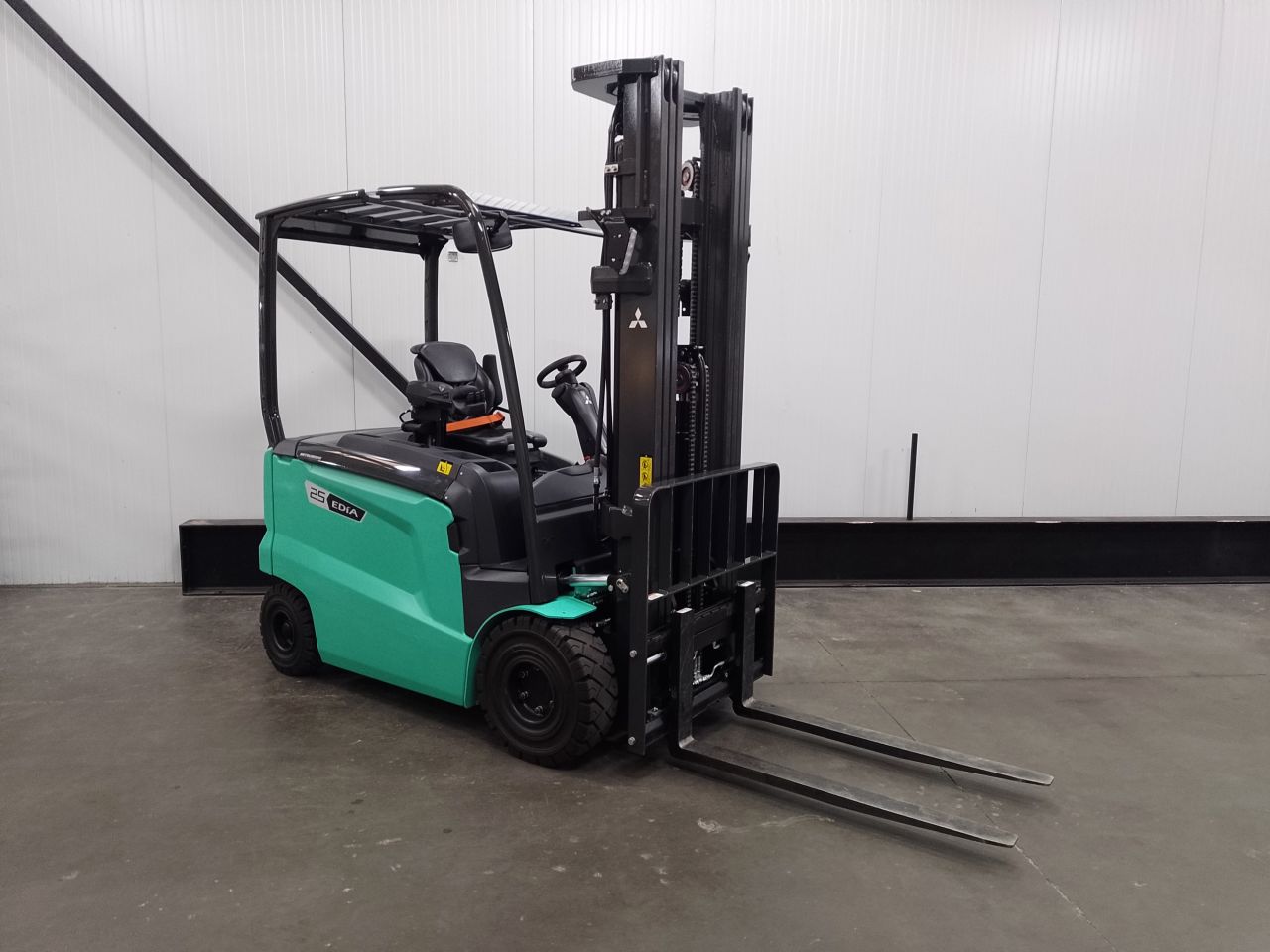 Mitsubishi FB25CN, electric forklift, 2022 125h New condition!
