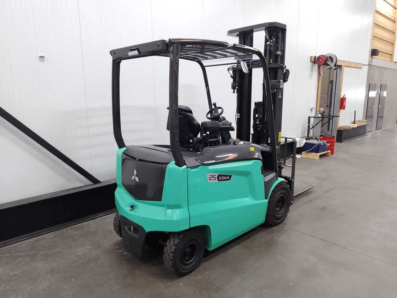 Mitsubishi FB25CN, electric forklift, 2022 125h New condition!