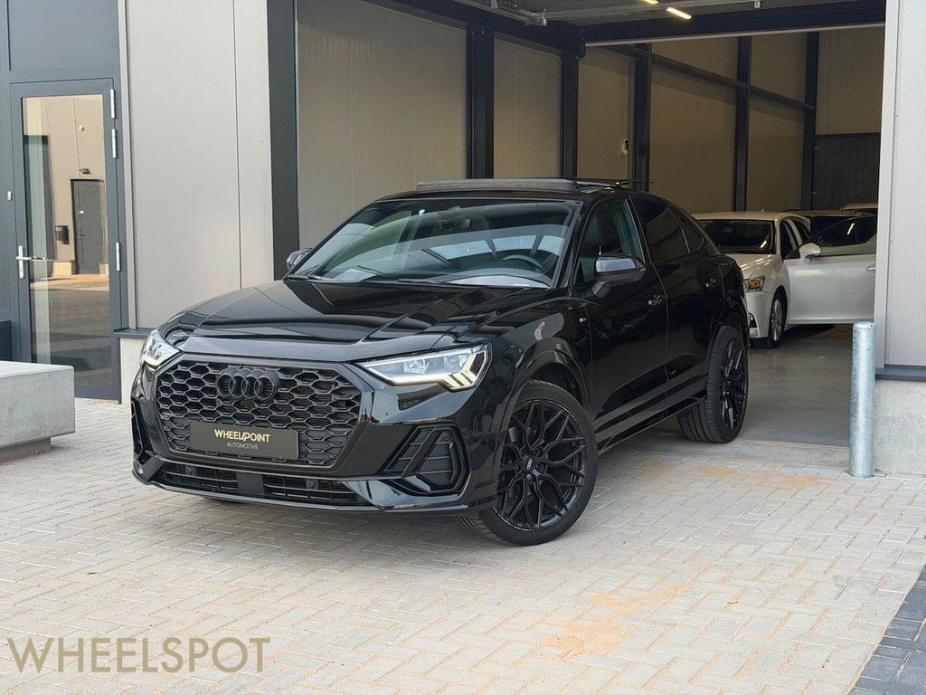 Audi Q3 Sportback 35 TFSI S-line|Pano|Camera|20inch|Trekhaak