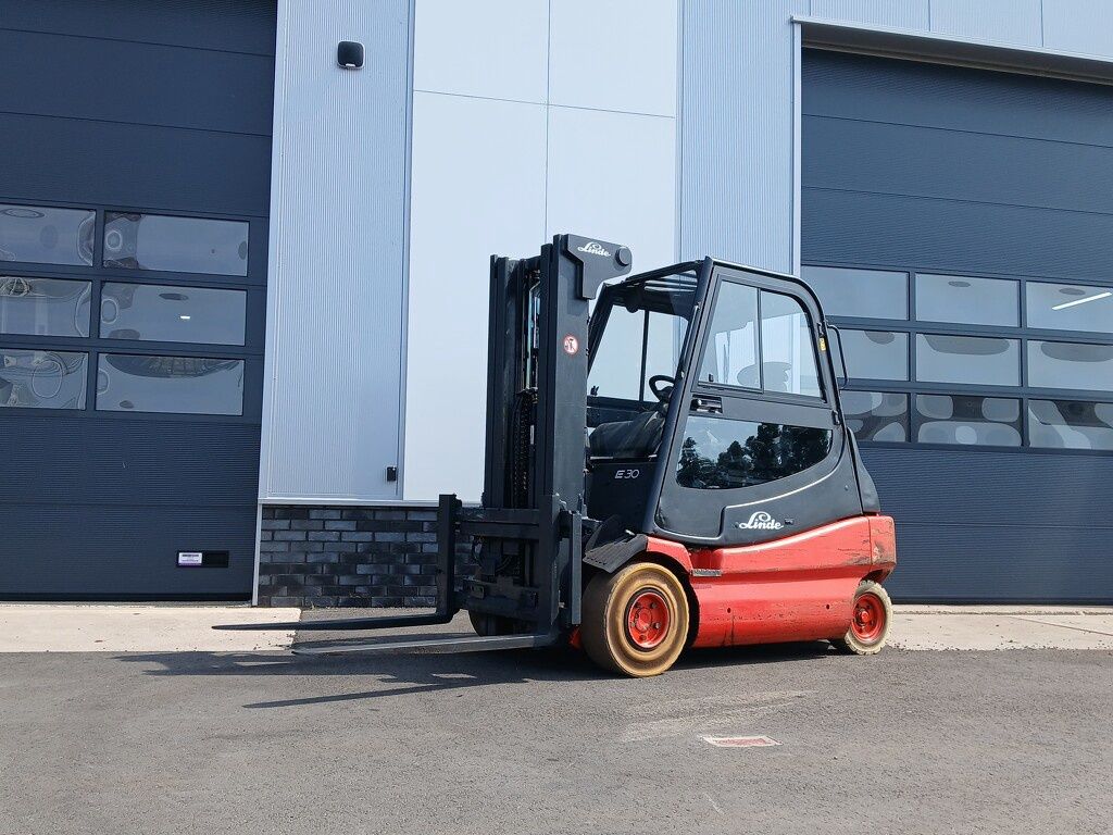 Linde E30-02