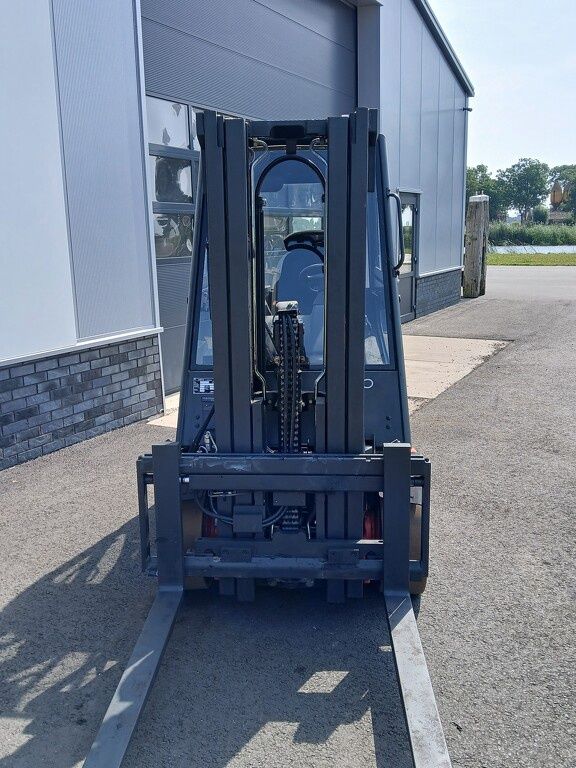 Linde E30-02