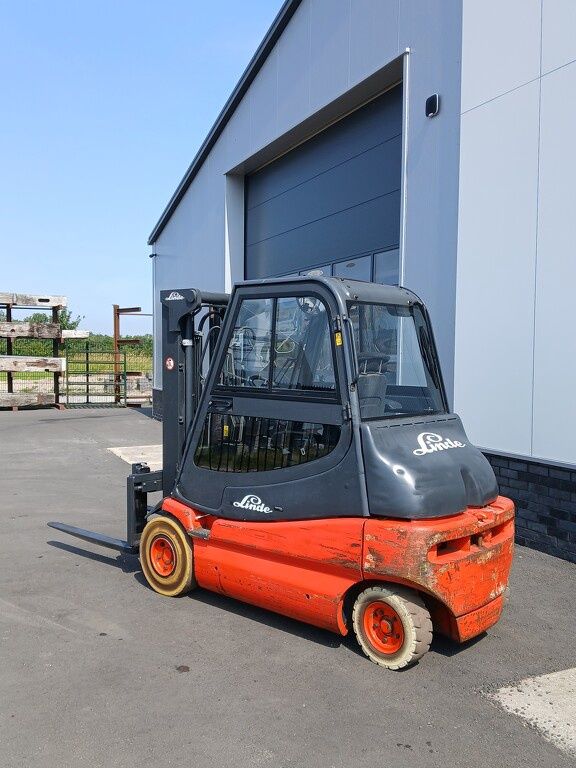 Linde E30-02