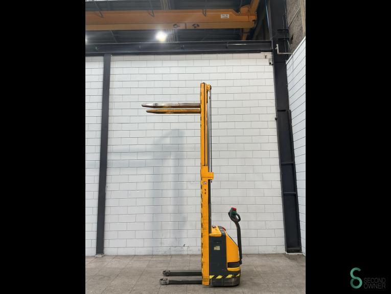 Stapler Elektrisch Jungheinrich EJC 110 1999
