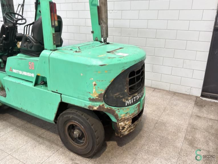 Forklifts Diesel Mitsubishi FD50K 2005