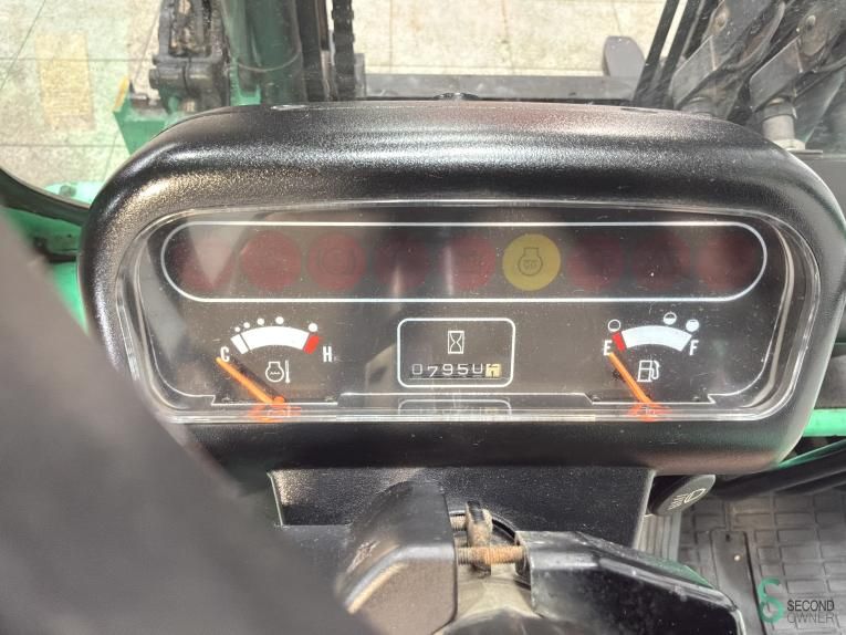 Forklifts Diesel Mitsubishi FD50K 2005