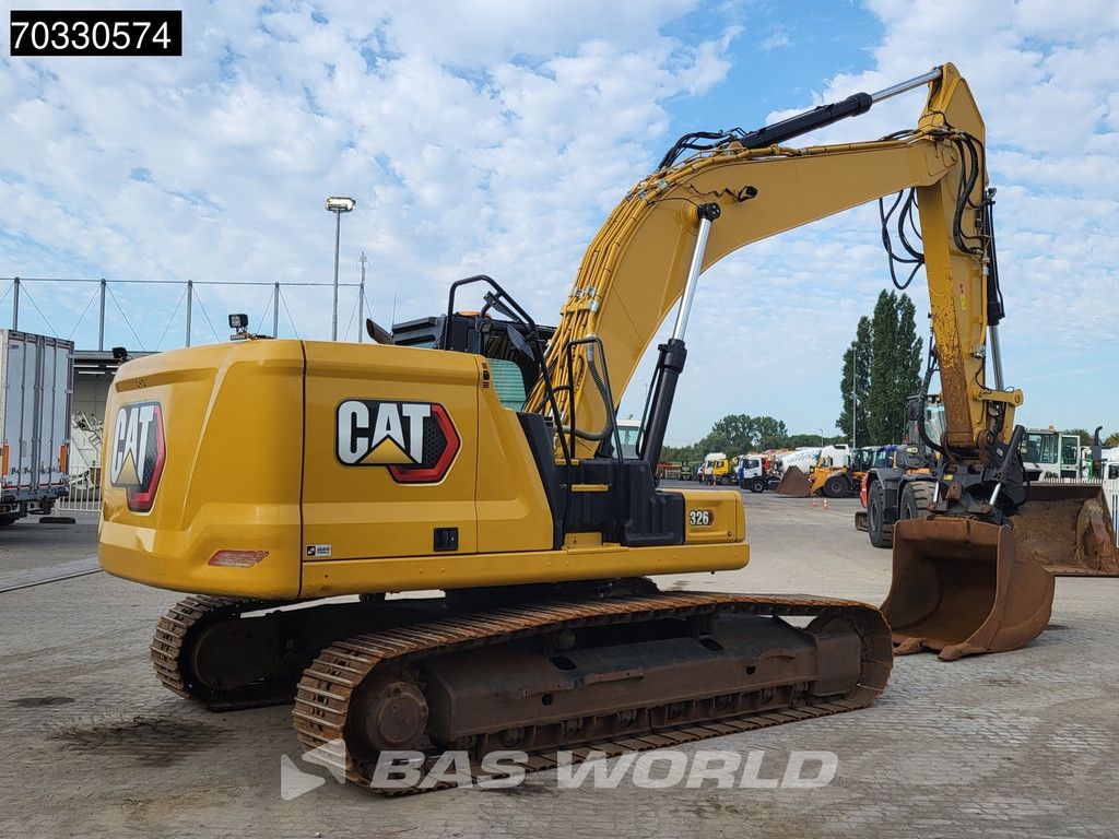 Caterpillar 326 -07A Tiltrotator - 2 Buckets