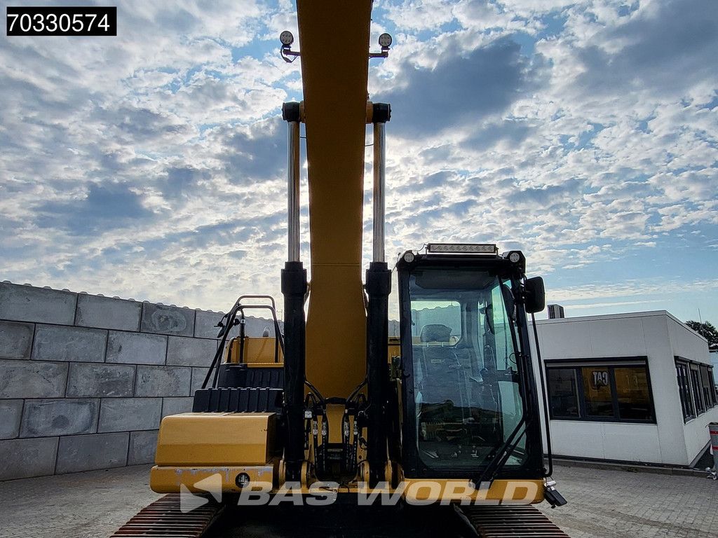Caterpillar 326 -07A Tiltrotator - 2 Buckets