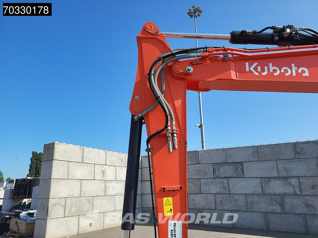 Kubota KX080 -4a2 A/C - 3 Buckets