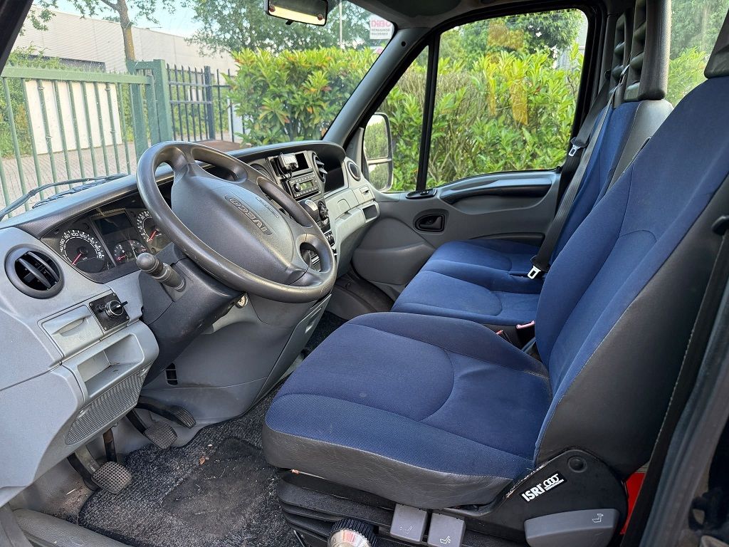BE COMBINATIE IVECO DAILY 35C18 JEEP-AS