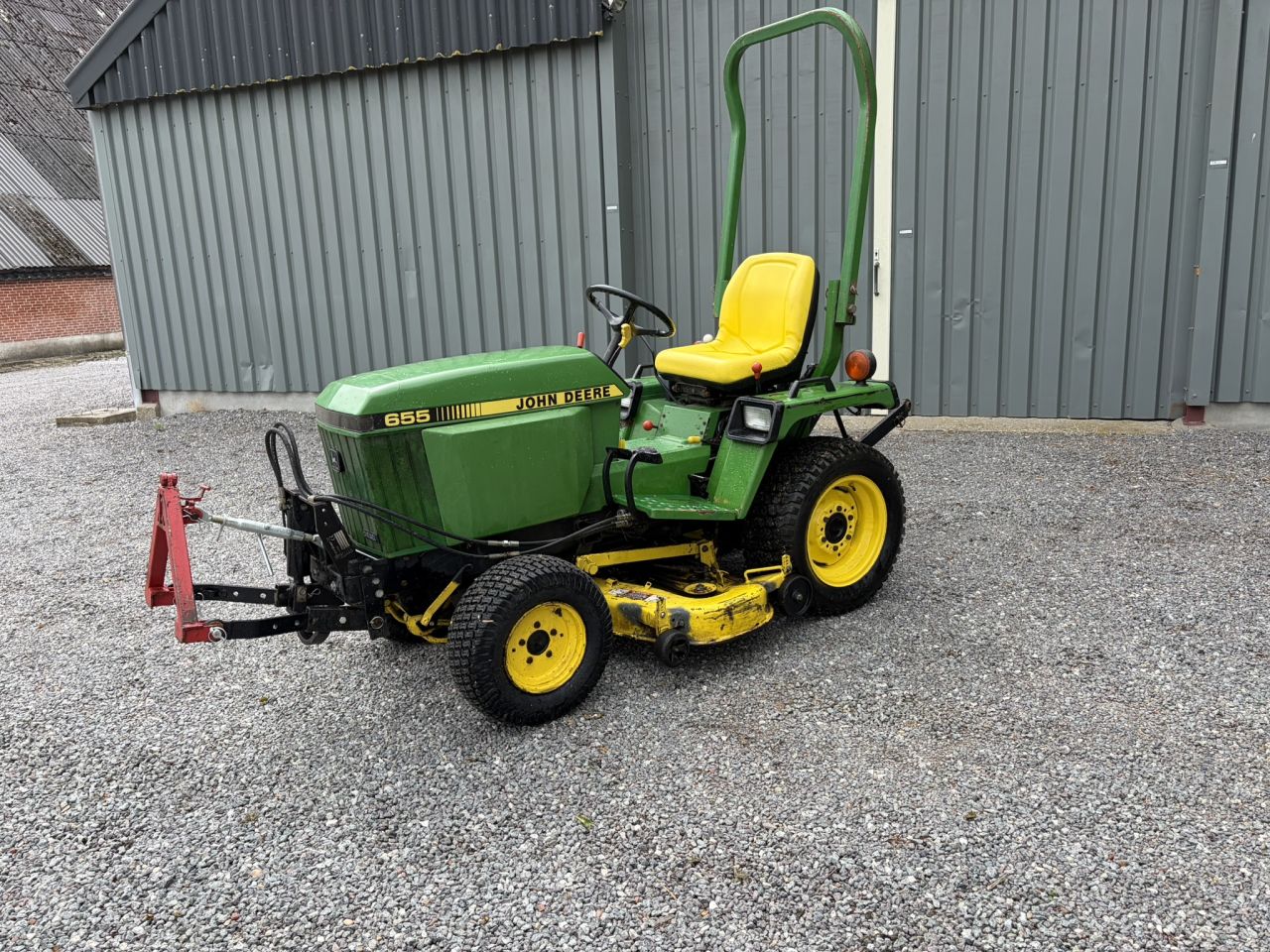 John Deere 655 Diesel 4wd compact tractor met maaidek, fronthef