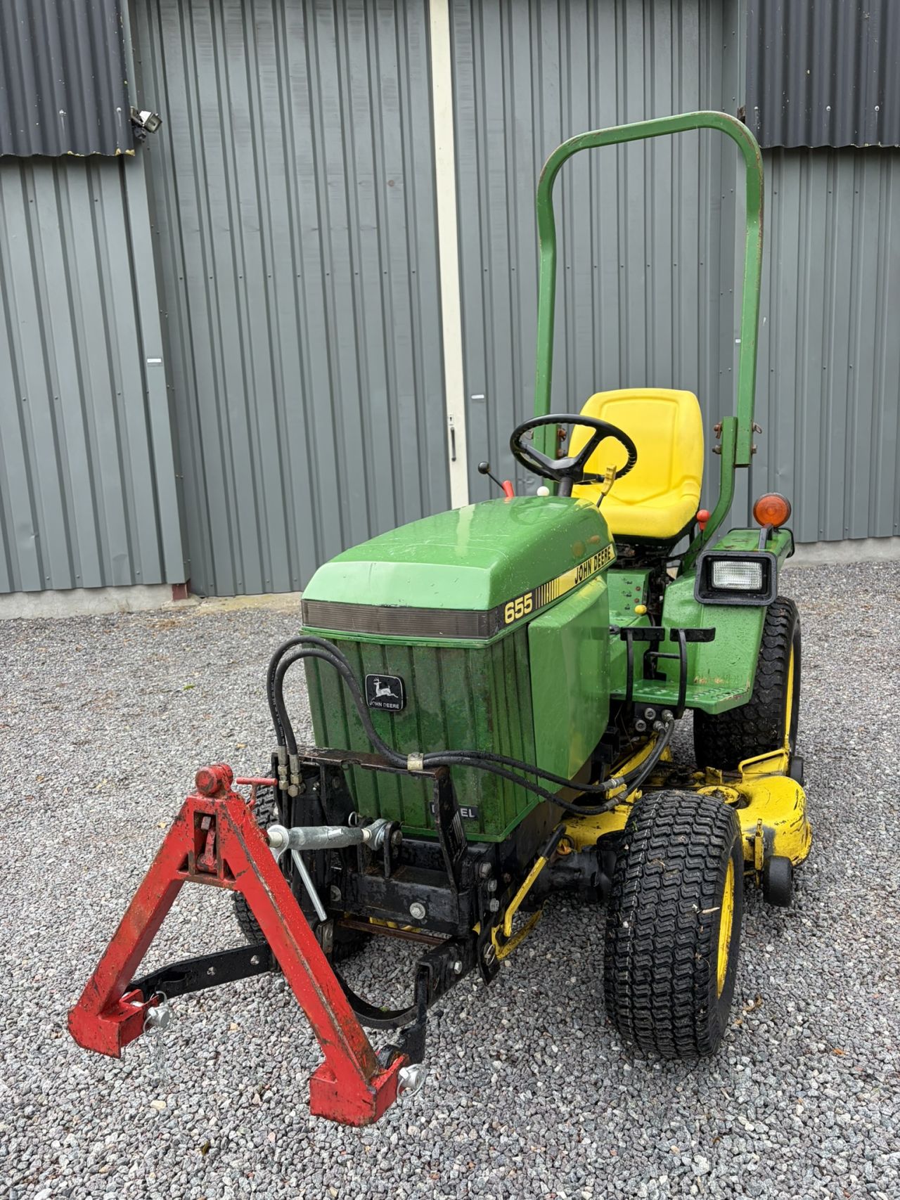 John Deere 655 Diesel 4wd compact tractor met maaidek, fronthef