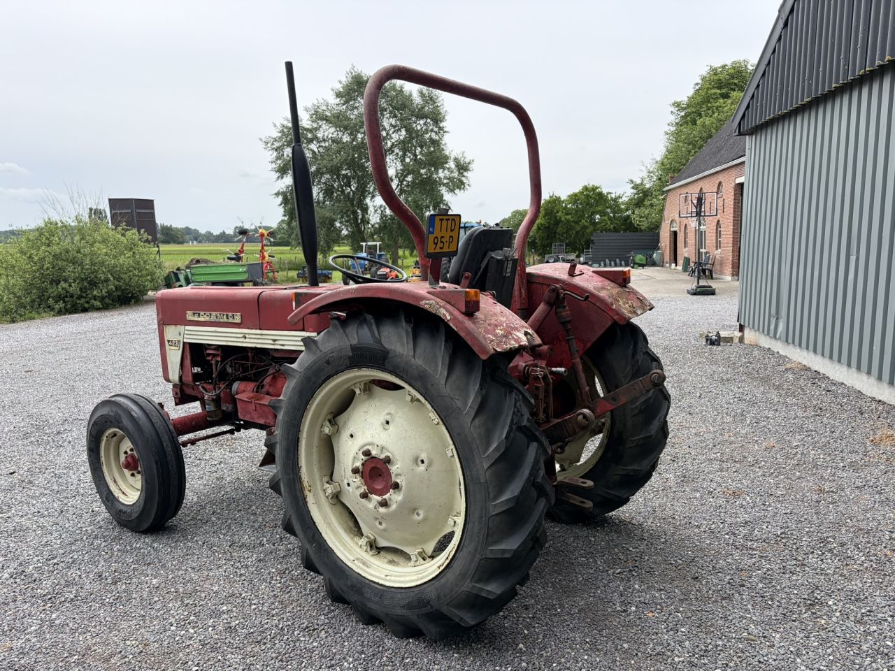 Mc Cormick International 423